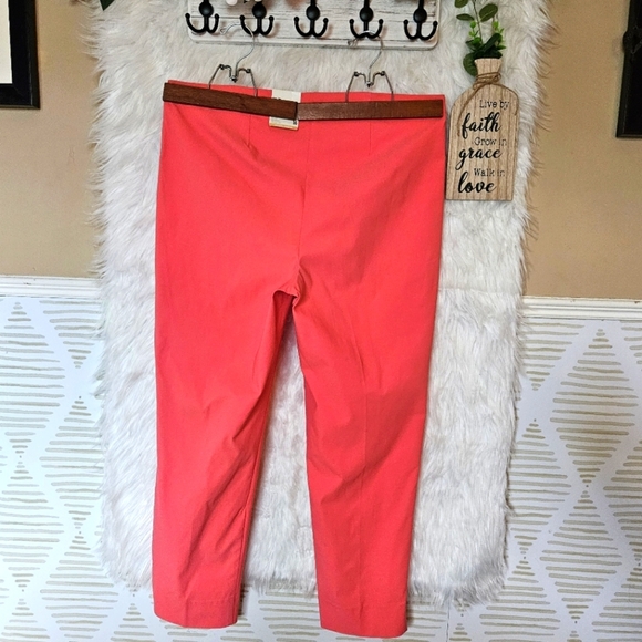 Laura Plus City Straight Leg Contour Waist Mid Rise Slim Thighs Pants - Picture 5 of 6